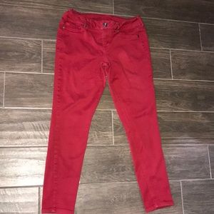 Maurice’s RED stretch 👖 jeans size medium short